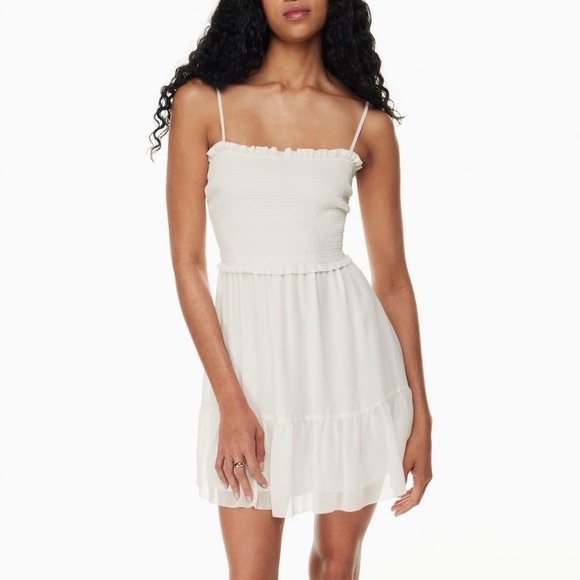 Aritzia Dresses & Skirts - Aritzia Wilfred Tempest Sleeveless Mini Dress Smocked Chiffon L